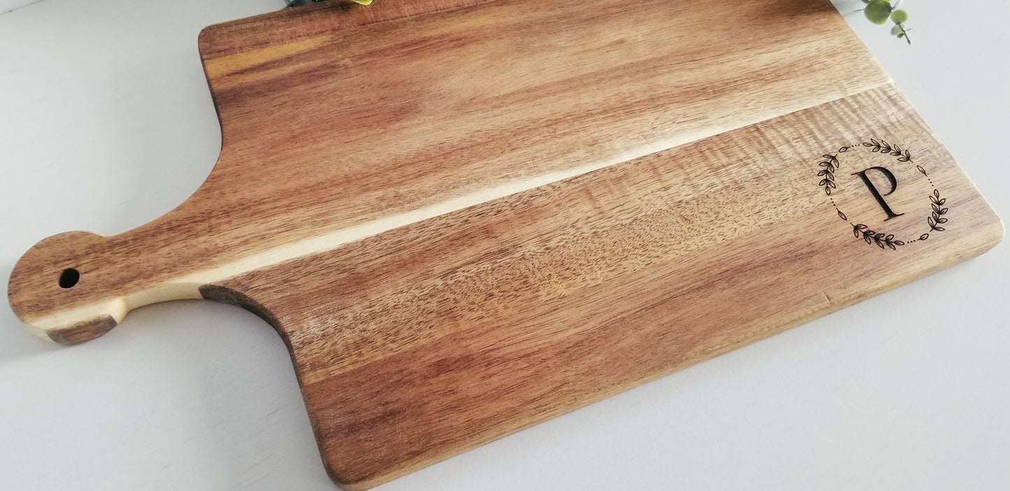 15.9 INCH Charcuterie Board Personalized,  Serving Board with handle. Monogram  Cutting Board.  Paddle Board.  Engraved Charcuterie Board.